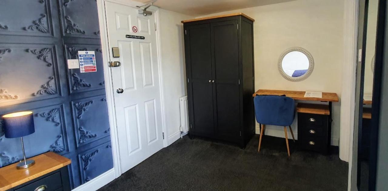 サウス・シールズ The Clifton Bed & Breakfast エクステリア 写真