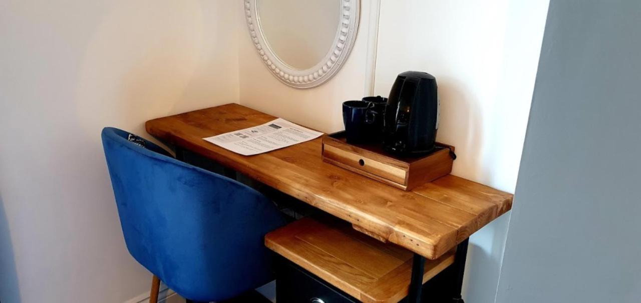 サウス・シールズ The Clifton Bed & Breakfast エクステリア 写真