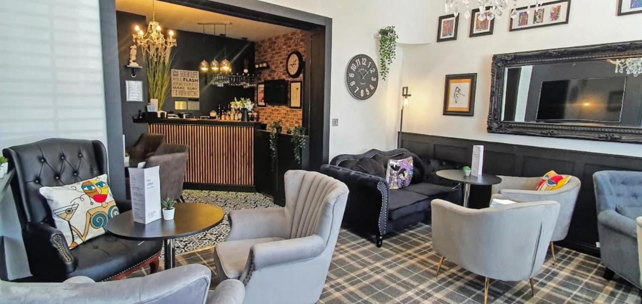 サウス・シールズ The Clifton Bed & Breakfast エクステリア 写真