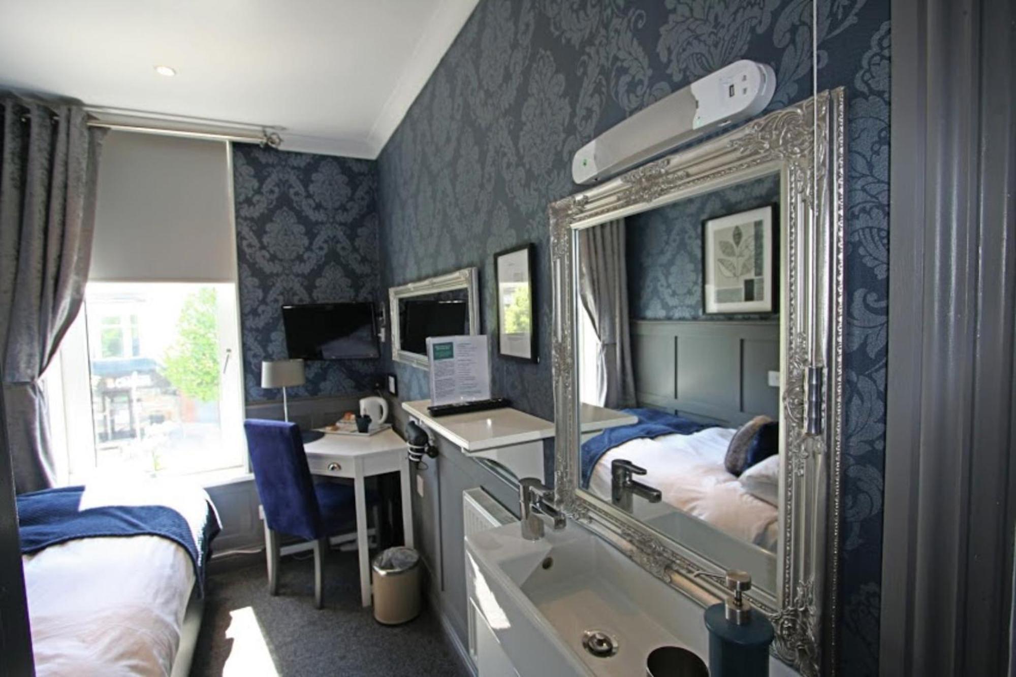 サウス・シールズ The Clifton Bed & Breakfast 部屋 写真