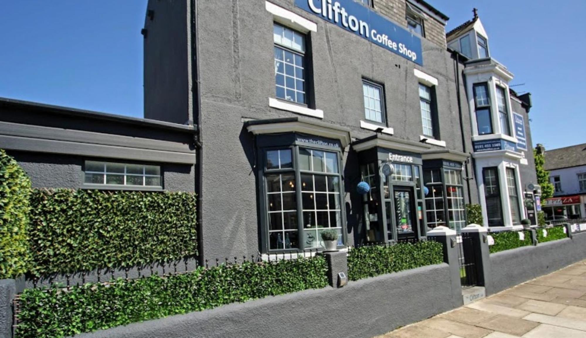 サウス・シールズ The Clifton Bed & Breakfast エクステリア 写真