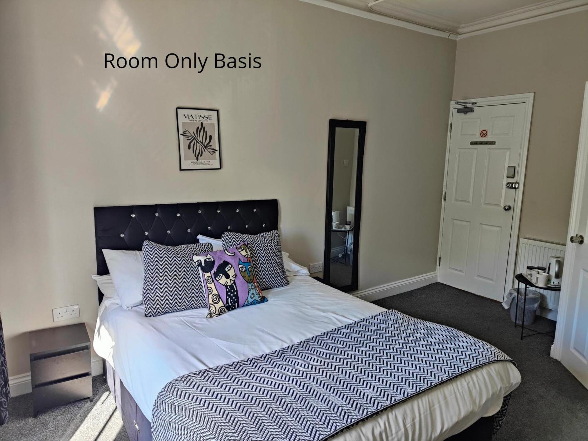 サウス・シールズ The Clifton Bed & Breakfast エクステリア 写真